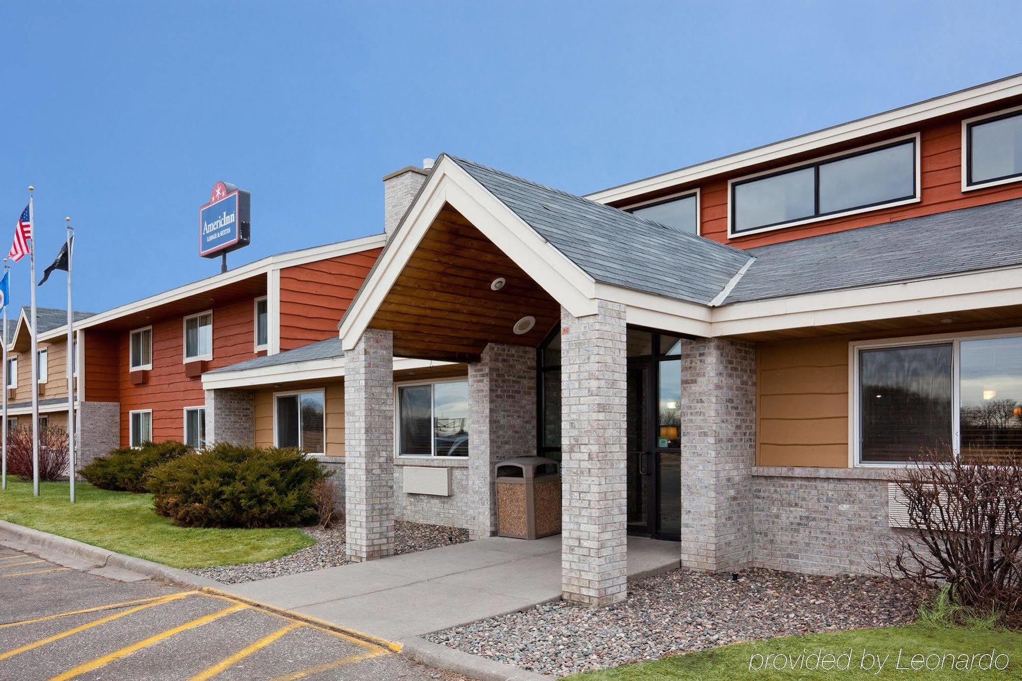 Americinn By Wyndham Little Falls Exterior photo